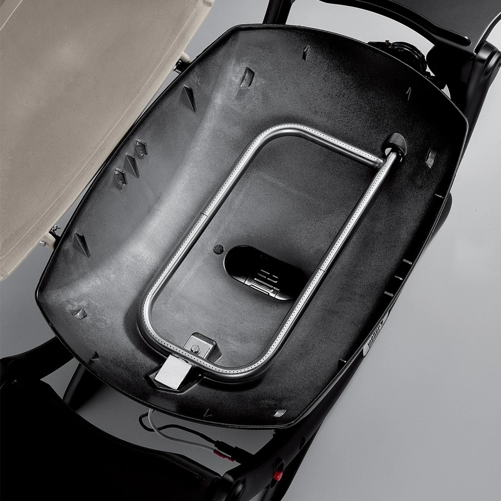 Weber Grills Q 1200 Black 8500-BTU 189-sq in Portable Gas Grill 3 Weber Grills Q 1200 Black 8500-BTU 189-sq in Portable Gas Grill - Image 3