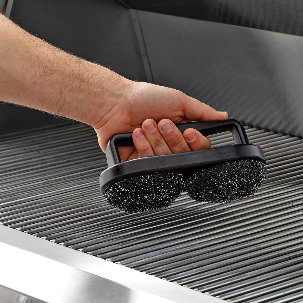Mr. Bar-B-Q Grilling Tools & Accessories Dual scrubber Plastic 7.874-in Grill Brush 2 Mr. Bar-B-Q Grilling Tools & Accessories Dual scrubber Plastic 7.874-in Grill Brush - Image 2
