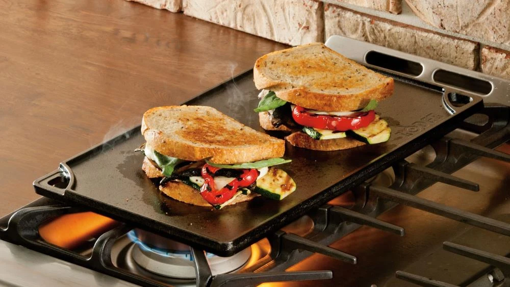 Lodge Grilling Tools & Accessories Griddle Cast Iron Non-Stick Griddle 2 Lodge Grilling Tools & Accessories Griddle Cast Iron Non-Stick Griddle - Image 2