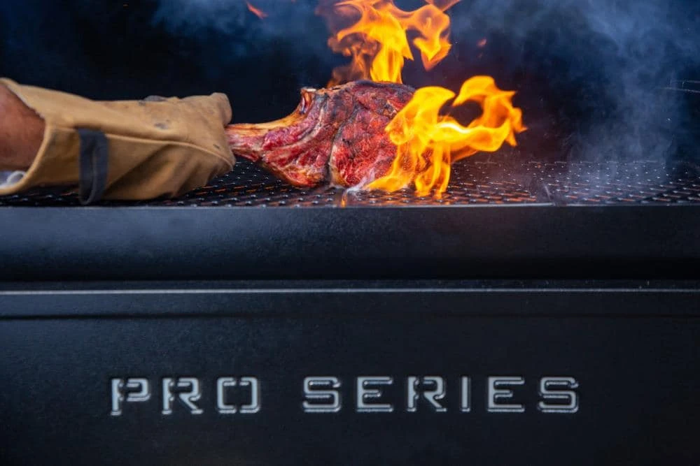 Pit Boss Grilling Fuels Hickory 20-lb Grill Pellets 6 Pit Boss Grilling Fuels Hickory 20-lb Grill Pellets - Image 6