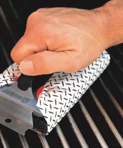 Proud Grill Company Grilling Tools & Accessories Grill Cleaner Kit Steel Wool Plastic 3-in Grill Brush and Scouring Pad -Mmaster Outlet Shop 40467847