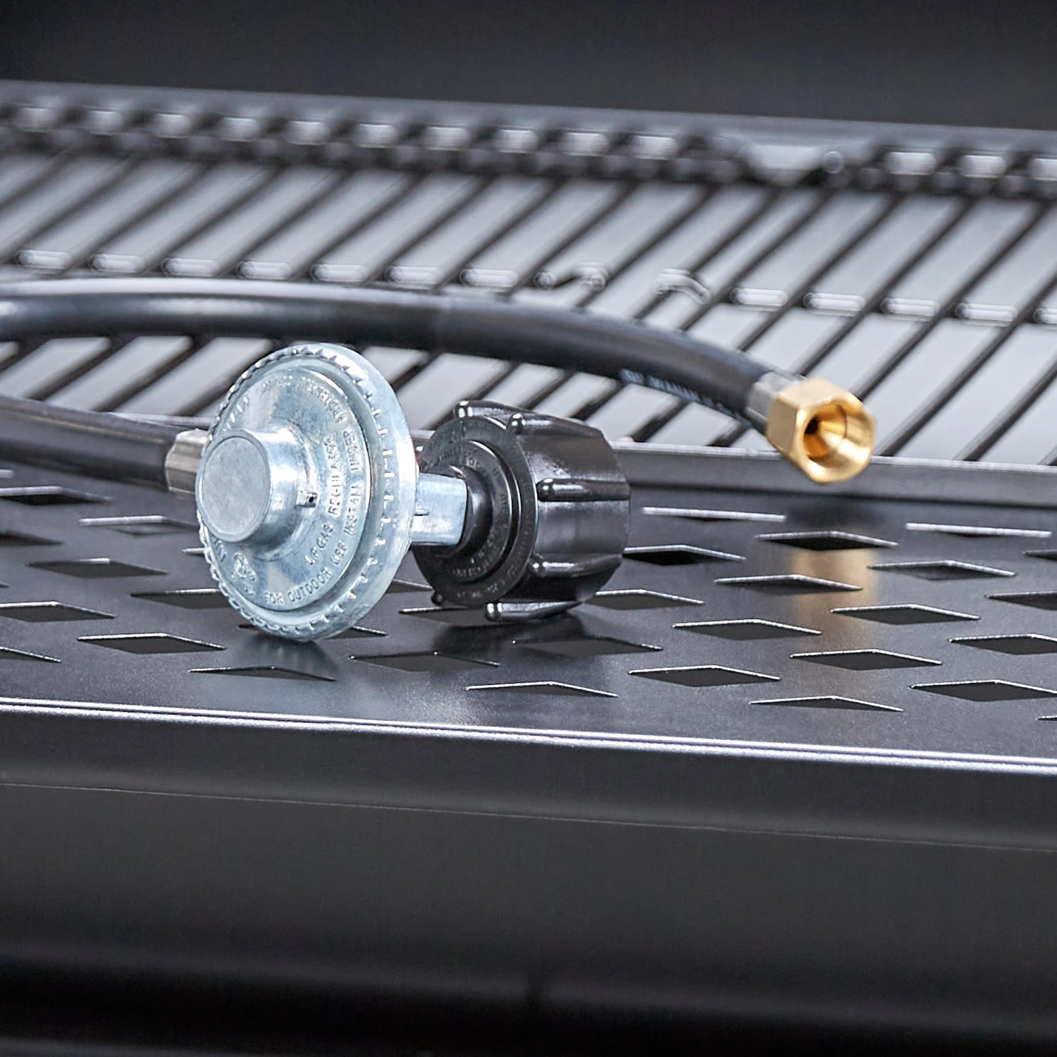 Char-Broil Grilling Fuels 3/8-in Steel Regulator with Hose 2 Char-Broil Grilling Fuels 3/8-in Steel Regulator with Hose - Image 2