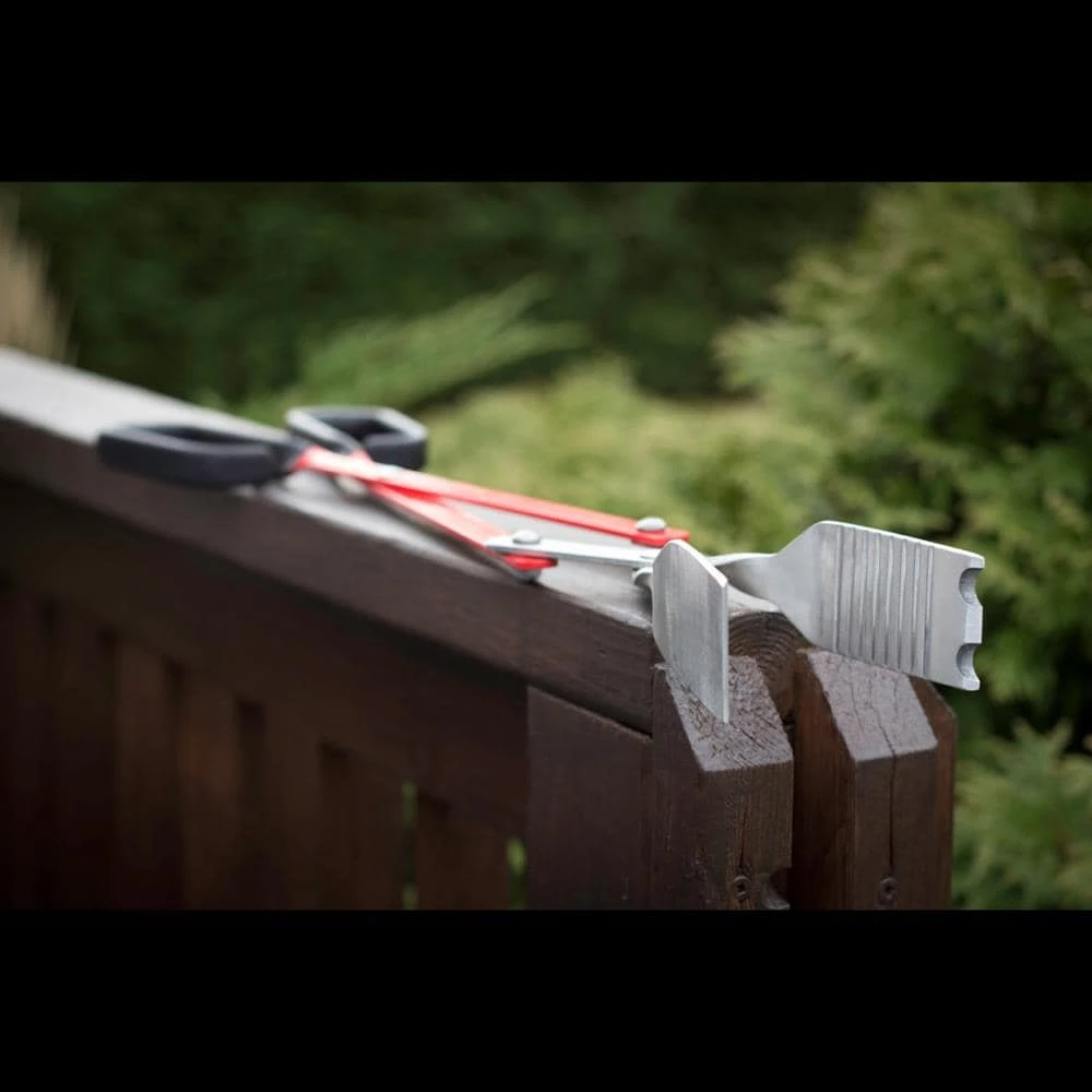 BBQ Croc Grilling Tools & Accessories 3 in 1 barbecue tool, 26 in. Red Aluminum Scissor-style Tongs 6 BBQ Croc Grilling Tools & Accessories 3 in 1 barbecue tool, 26 in. Red Aluminum Scissor-style Tongs - Image 6