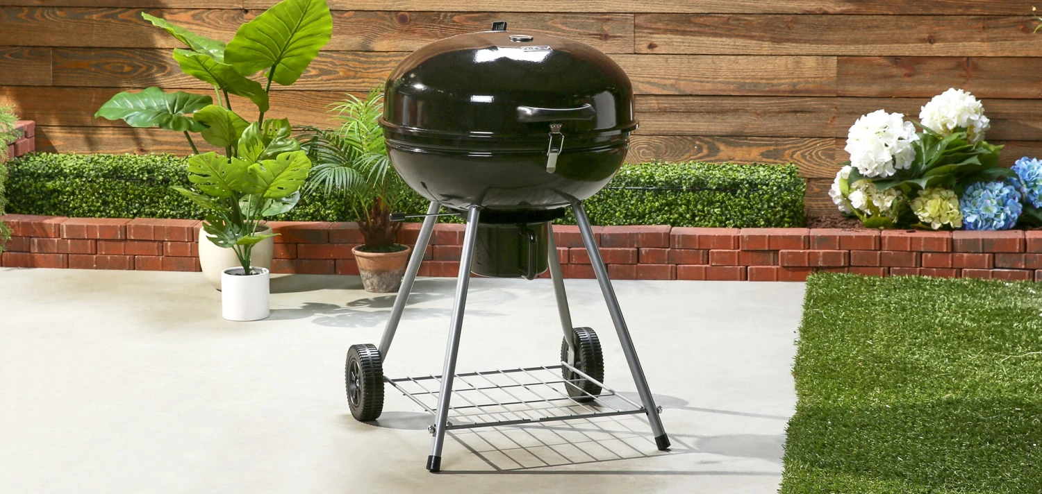Mr. Bar-B-Q Grills Stand Up Charcoal Grill 22.17-in W Black/Porcelain Kettle Charcoal Grill 3 Mr. Bar-B-Q Grills Stand Up Charcoal Grill 22.17-in W Black/Porcelain Kettle Charcoal Grill - Image 3